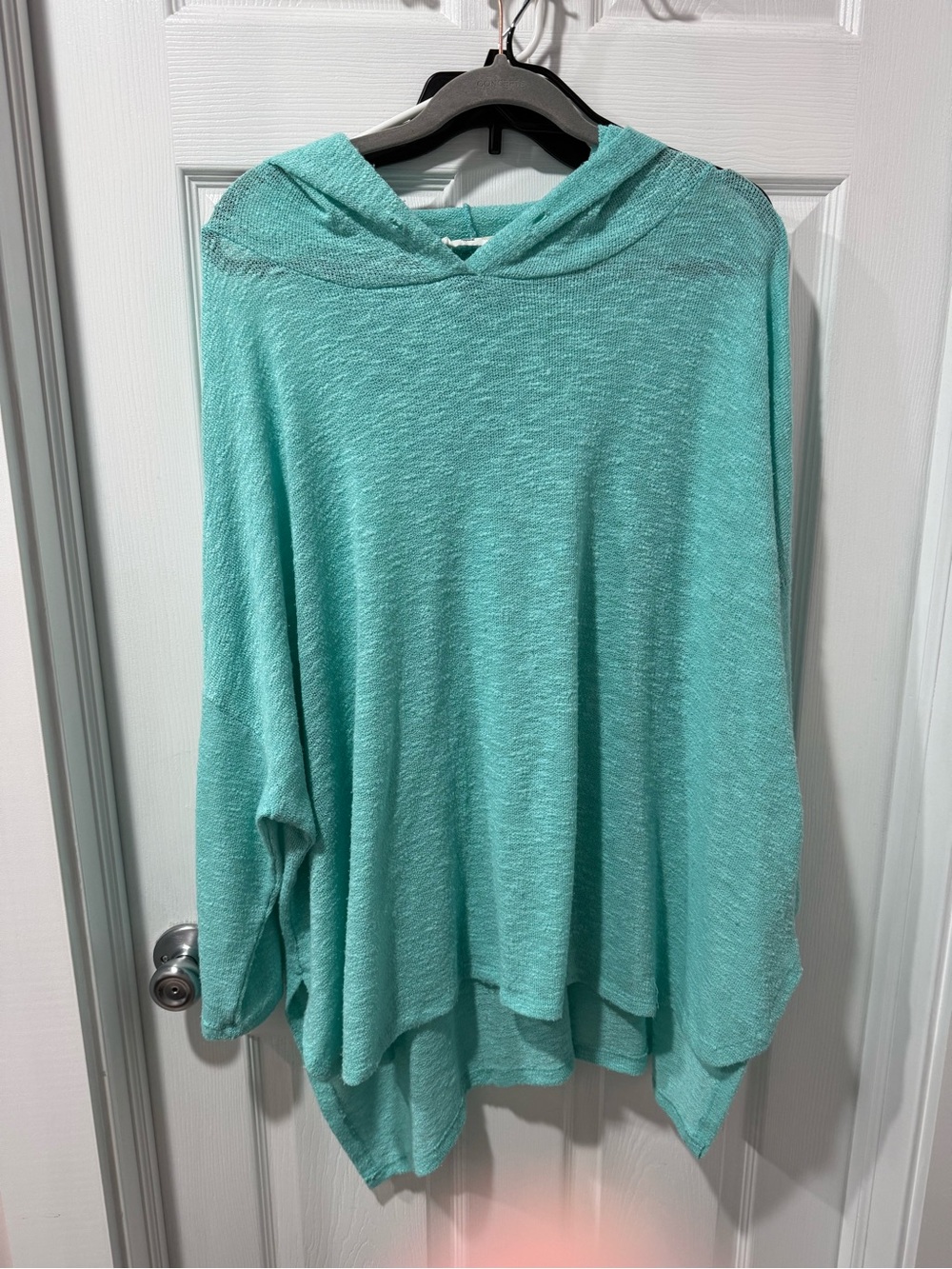Myesper Lightweight Aqua Knit Hooded Top, cover up, flowy, beachy, missing tie